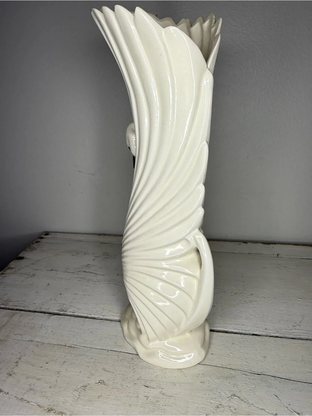 VTG Maddux California White (off) Swan w/Black Eyes & Black Beak Vase 12” tall
